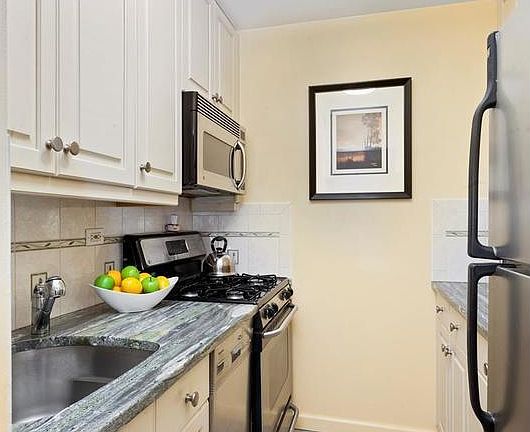 3rd image of 160 W End Ave APT 26J