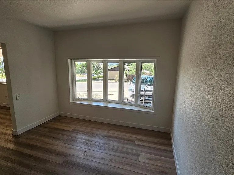 7840 Linda Cir — Photo 4