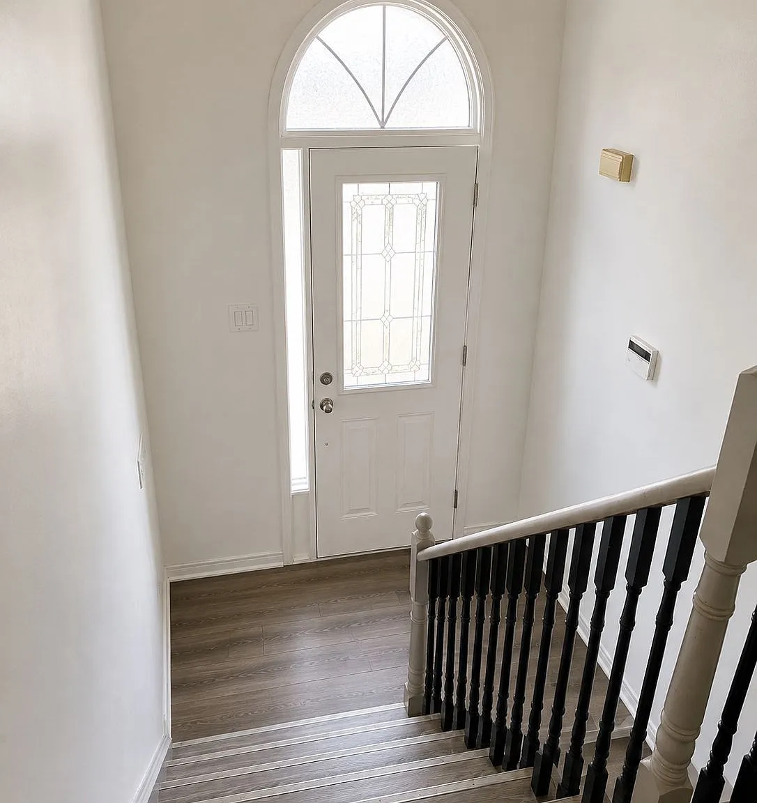 3 bed, $3,050 — Photo 2