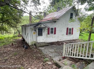 1369 Mutton Hollow Rd, Stroudsburg, PA 18360
