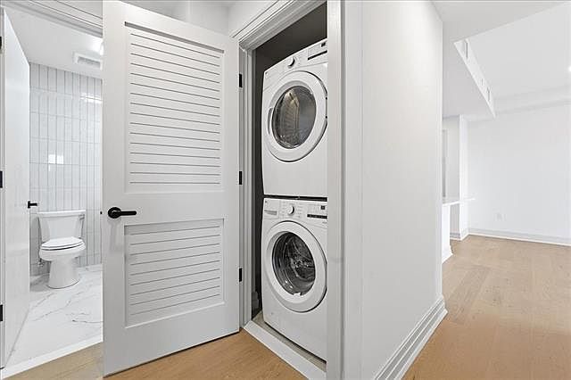 1st image of 933 Madison St #304