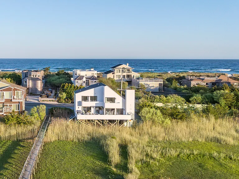 88 Dune Rd — Photo 4