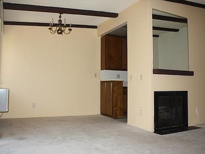 4th image of 1310 Barry Ave APT 206