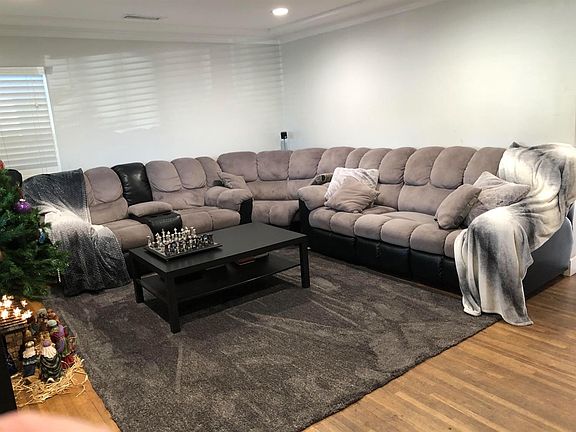 2nd image of 3954 Arden Dr N