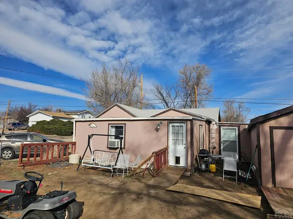 420 W Cedar St, Walsenburg, CO 81089