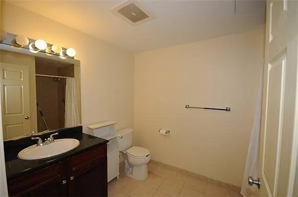 1 Nassau St #1401 — Photo 14