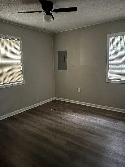 3604 Sunrise St