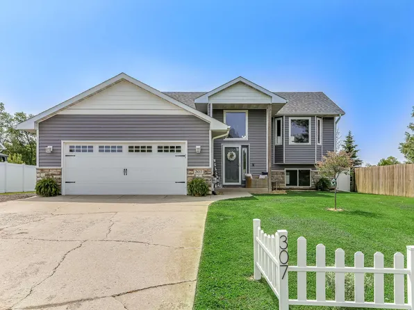 307 Bavaria Ln, Waverly, MN 55390