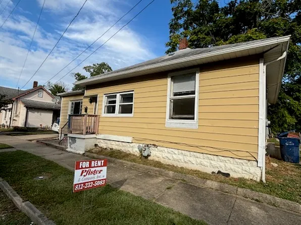 221 N 16th St, Terre Haute, IN 47807