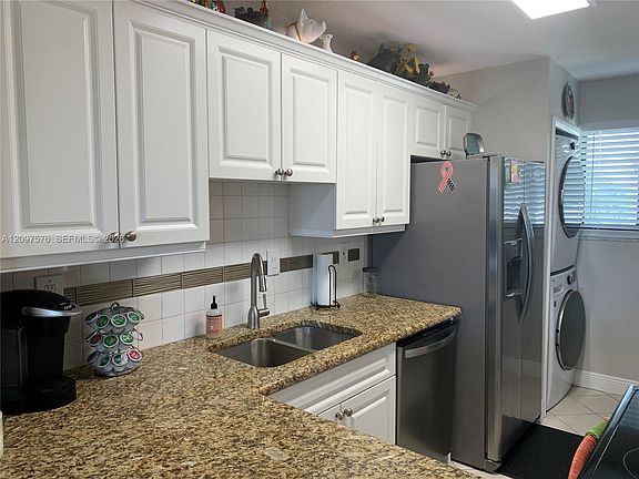 5th image of 5463 SE Miles Grant Rd Unit 210