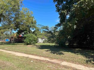 211 W Broadway St, Jefferson, TX 75657