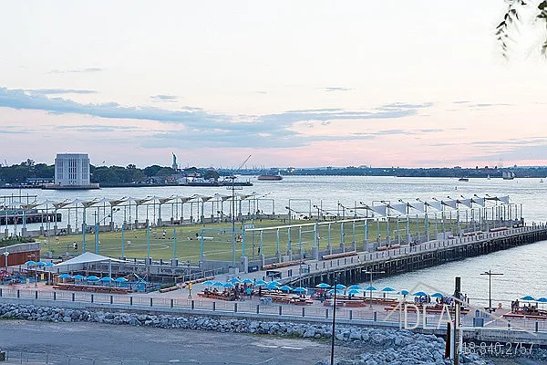 Sold by Ideal Properties Group | media 9