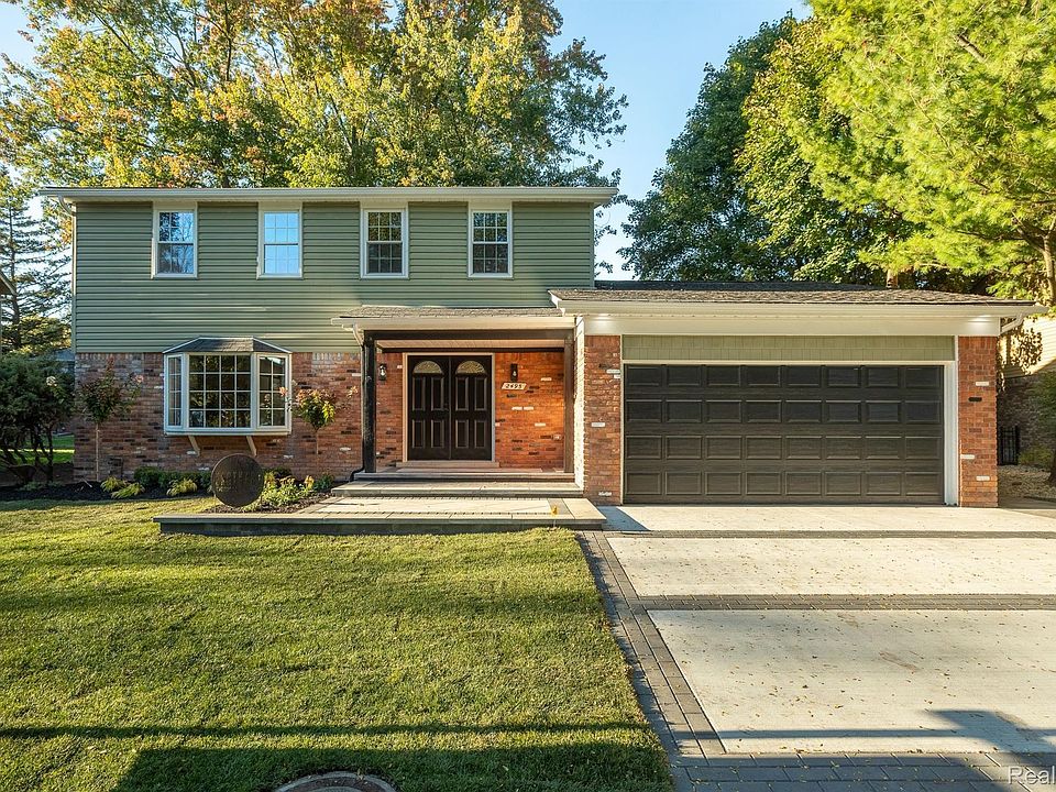 1st image of 2495 Coral Dr
