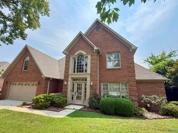 1509 Southampton Ct SE, Decatur, AL 35601