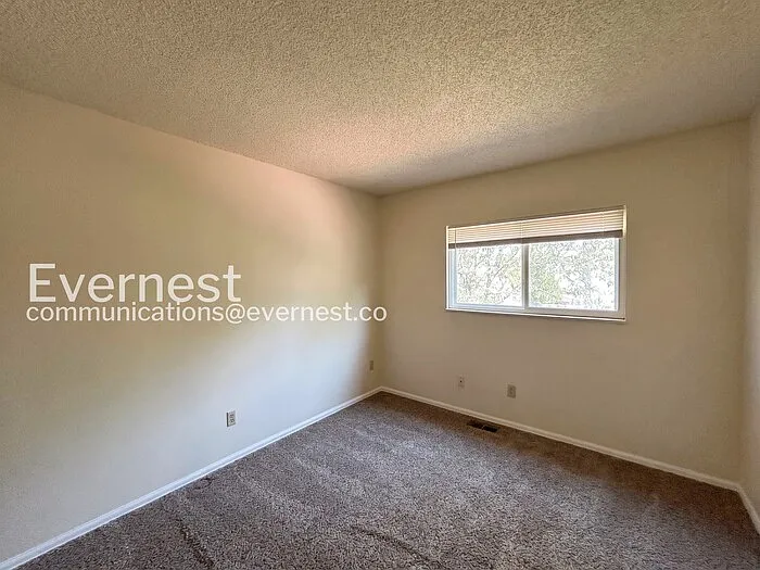 2702 Dickens Dr — Photo 12