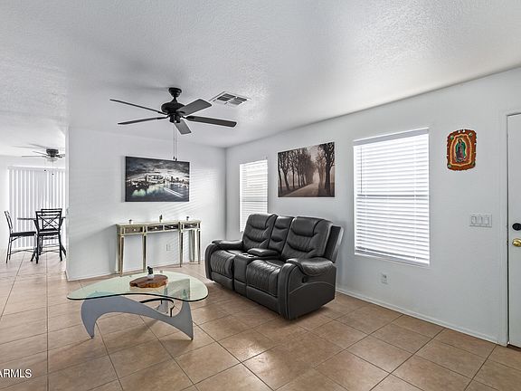 5th image of 10861 E ARCADIA Avenue