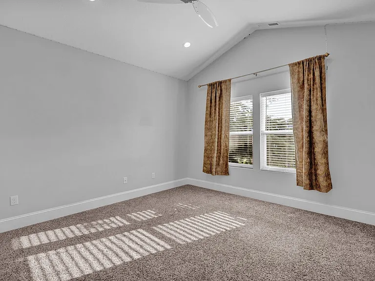 910 S Pace Pl — Photo 24