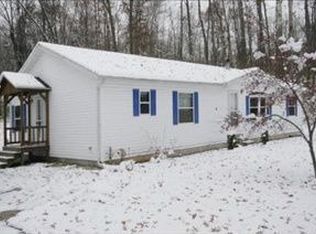 57248 Stoldt Rd, Three Rivers, MI 49093