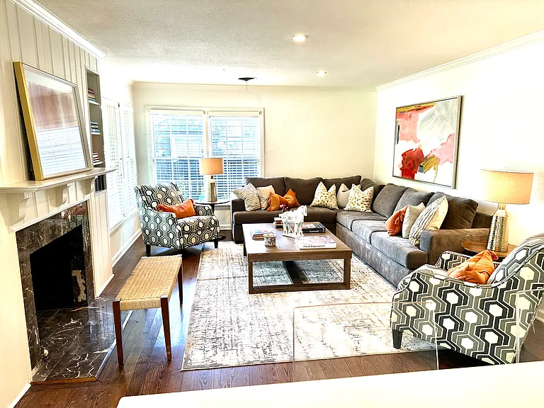 4505 Birchman Ave — Photo 2