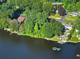 90 Pinewood Trl, Trumbull, CT 06611