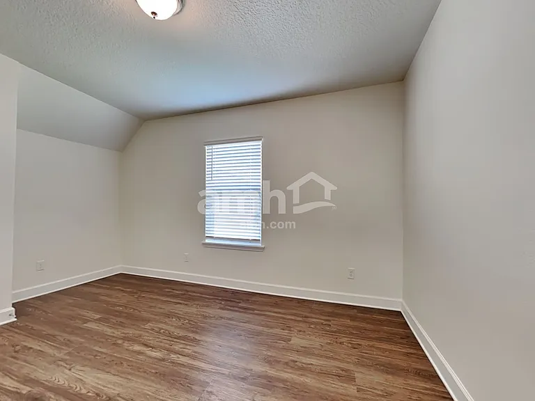 814 Rocking Chair Ln — Photo 20