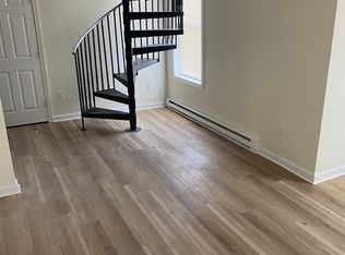 55 Burrage Ave APT 3, Leominster, MA 01453