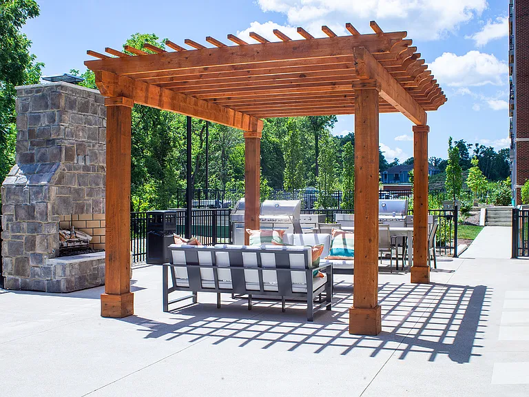 Cabana | Cincinnati OH Apartments For Rent | The residences at MQ