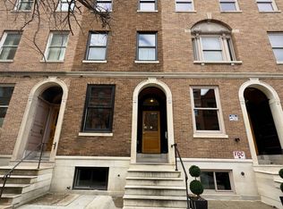 1122 N Calvert St APT 303, Baltimore, MD 21202