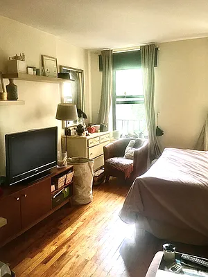 Rented by Compass | media 13