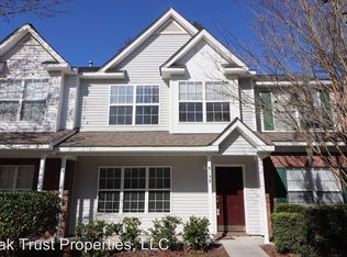 8135 Shadow Oak Dr, Charleston, SC 29406