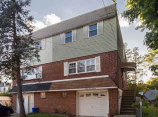8416 Glenloch St, Philadelphia, PA 19136