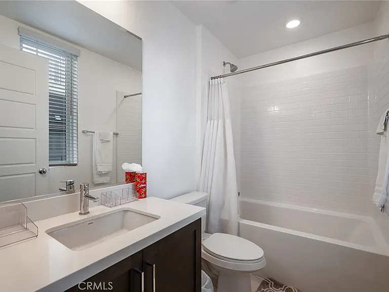 277 Dockside Ln — Photo 13