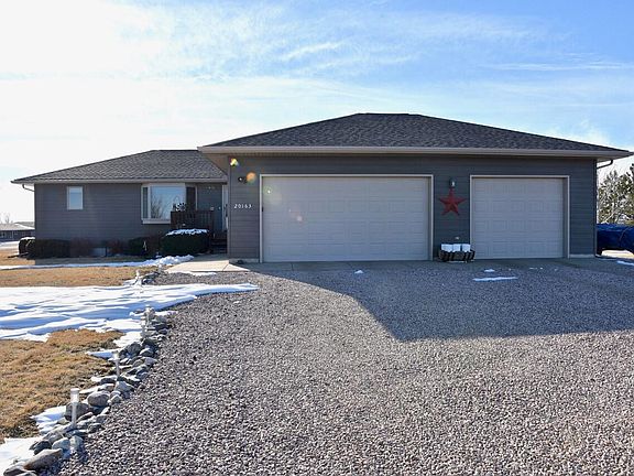 5th image of 20163 Blackbird Rd