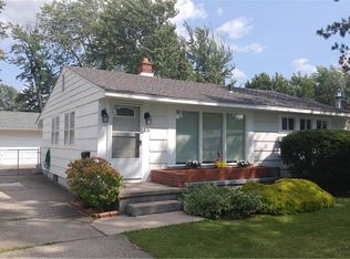115 Mapleview Dr, Amherst, NY 14226