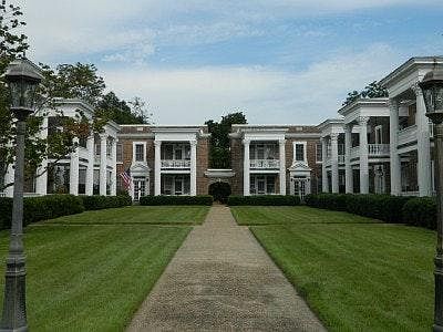 Wildwood Court Apartments