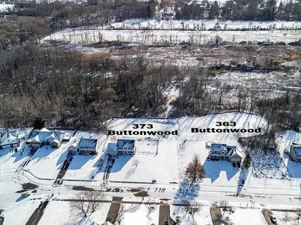 373 Buttonwood Dr, Hilton, NY 14468