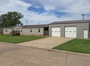 1603 Kimberly Dr, Cherokee, OK 73728