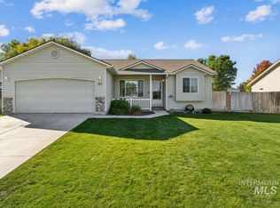 377 W Troy St, Kuna, ID 83634
