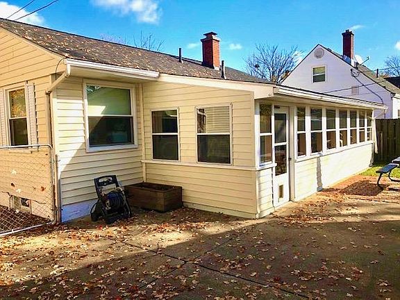 4th image of 4049 Sexton Dr
