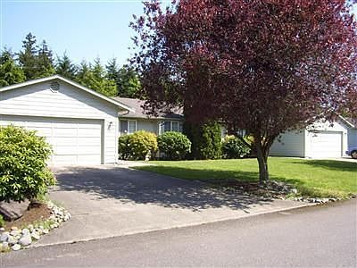 2nd image of 15217 9th Ave E