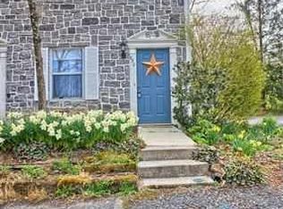 930 Grantham Rd, Mechanicsburg, PA 17055