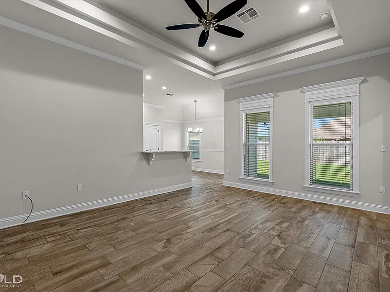 257 Sedgewick Ave — Photo 19