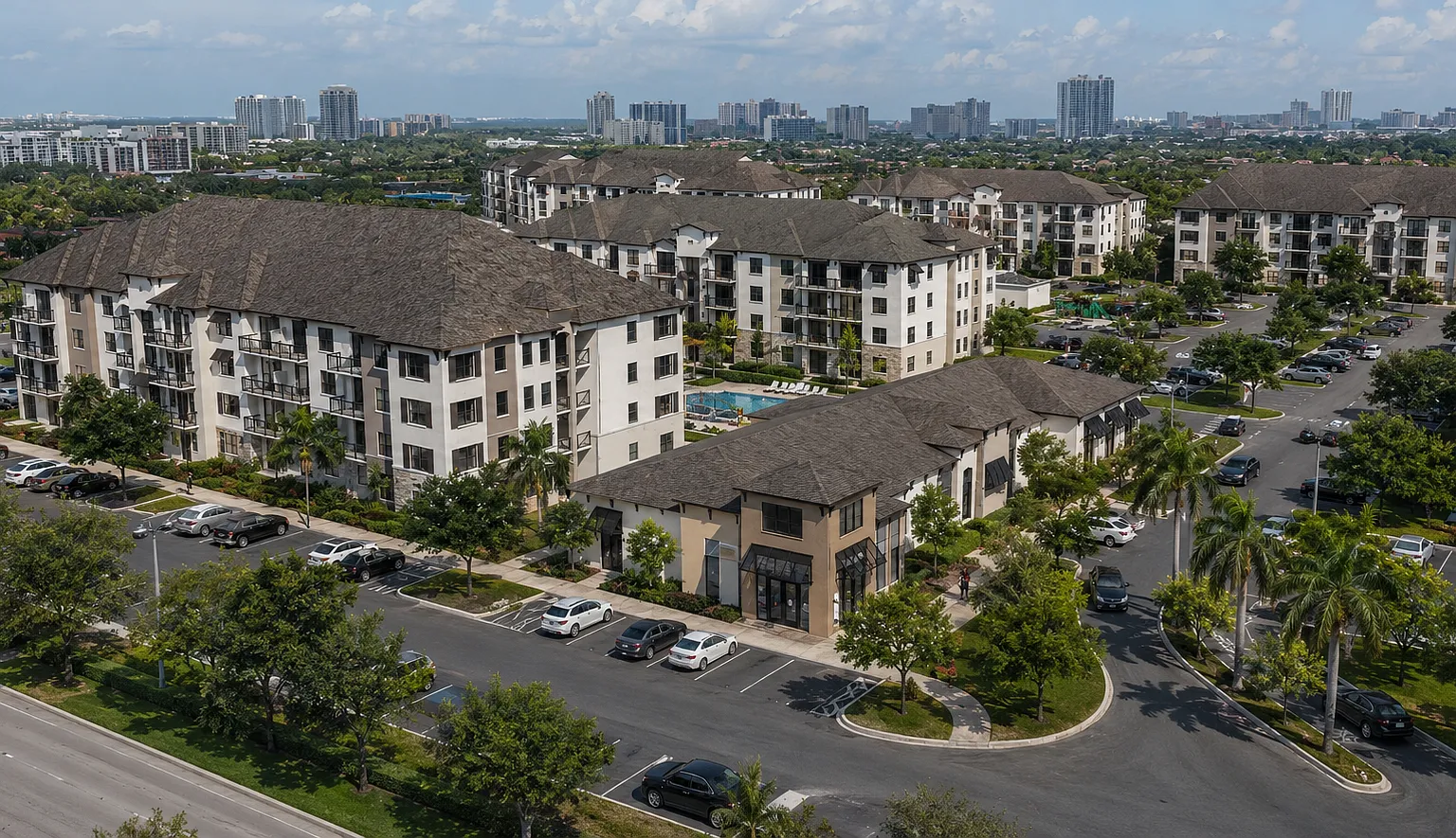 Caroline Pompano Beach — Photo 1