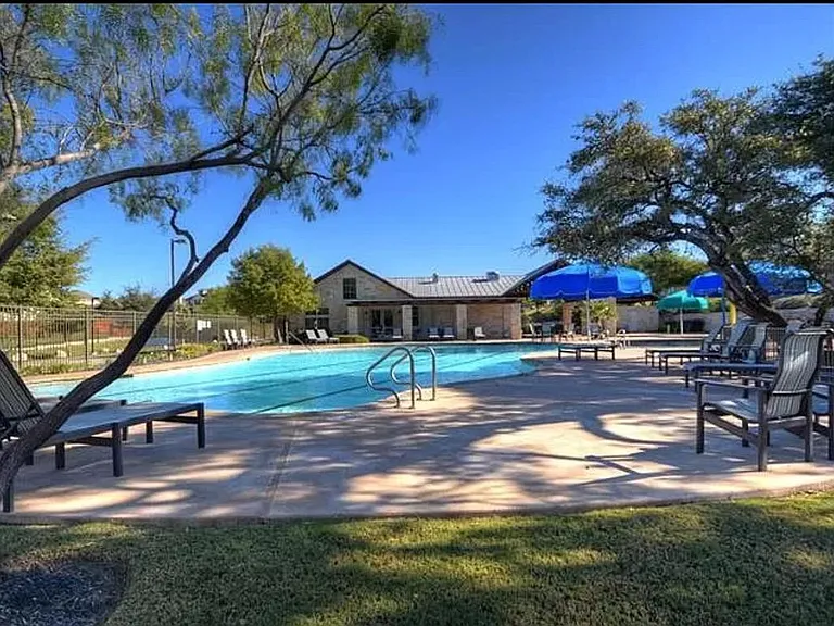 108 Lake Texana Ct — Photo 14
