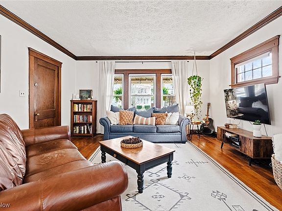 4th image of 1282 Marlowe Ave