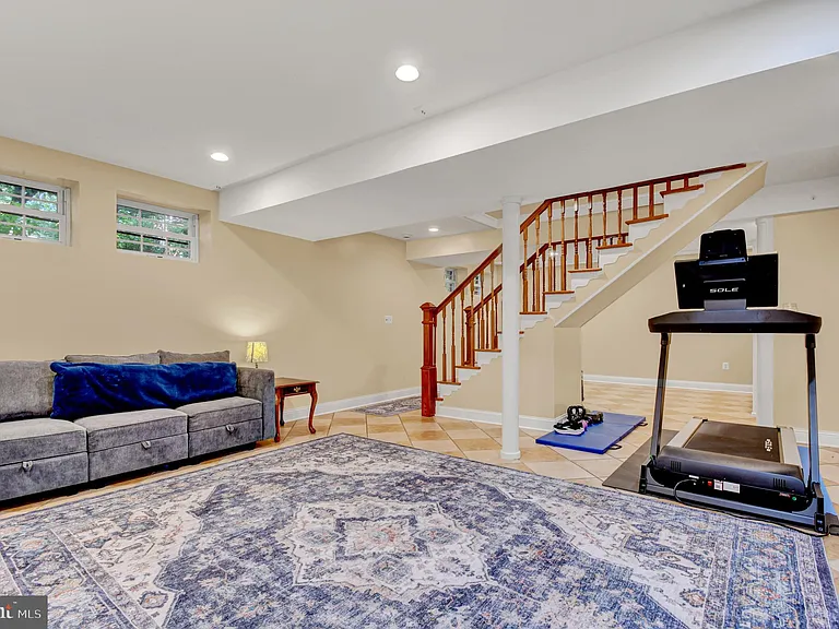 8112 Eastern Ave NW — Photo 65