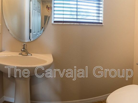5th image of 14625 Clarkson Dr #1