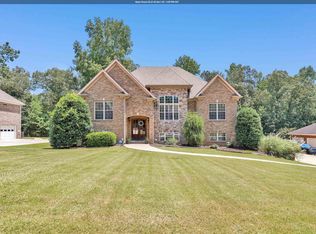 2524 Oakleaf Cir, Helena, AL 35022