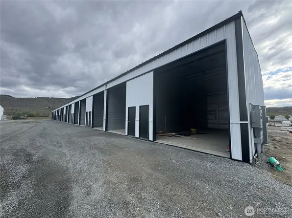 73 E Shop Avenue #B18, Chelan, WA 98816