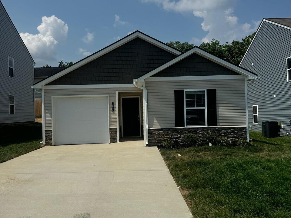 1st image of 1086 Clearwater Ln